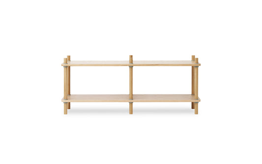 Reol i træ fra Normann