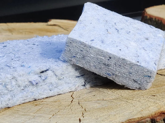 Materiale fra aflagt tøj og tekstiler