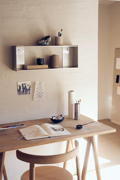 Krom hylde over skrivebord 