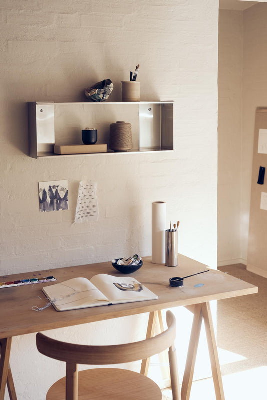 Krom hylde over skrivebord 